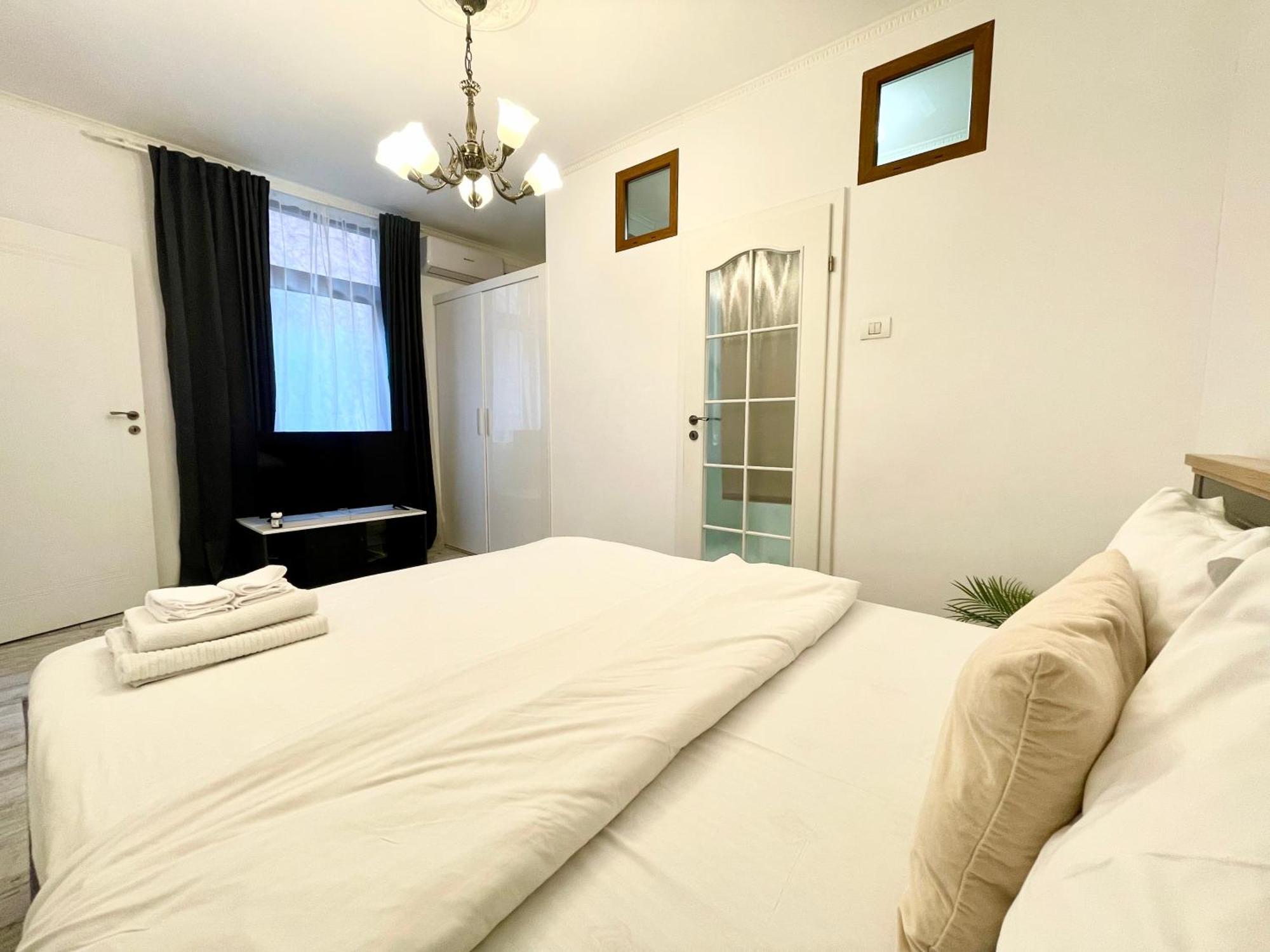 Point 0 Apartment Бухарест Екстер'єр фото